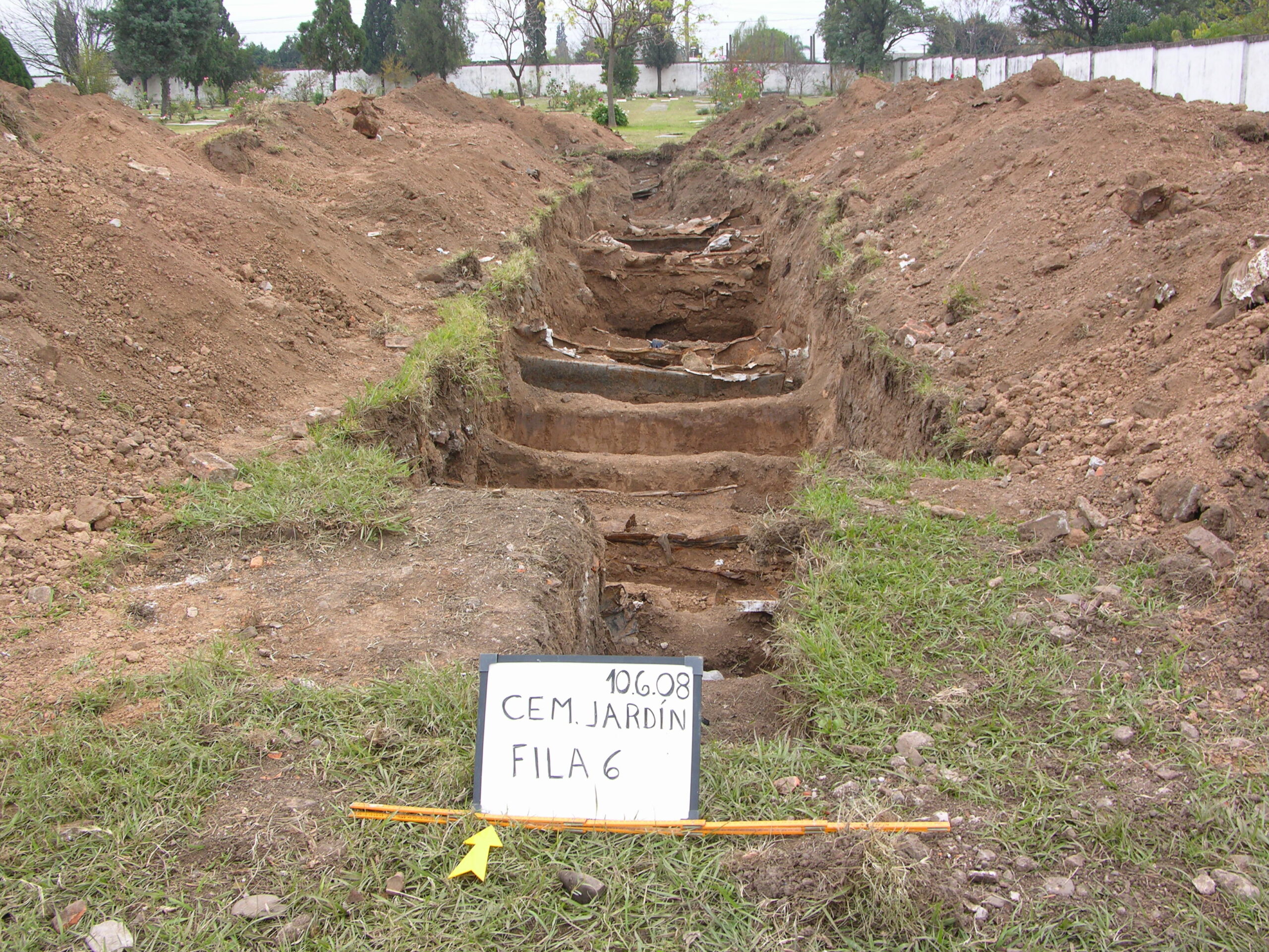 Cementerio Norte, San Miguel de Tucumán, Tucumán, 2008. Archivo EAAF.
